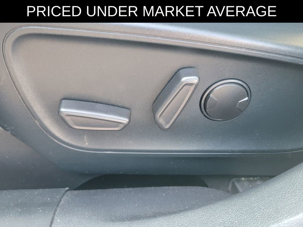 Certified 2021 Ford Escape SEL AWD/4WD image 16