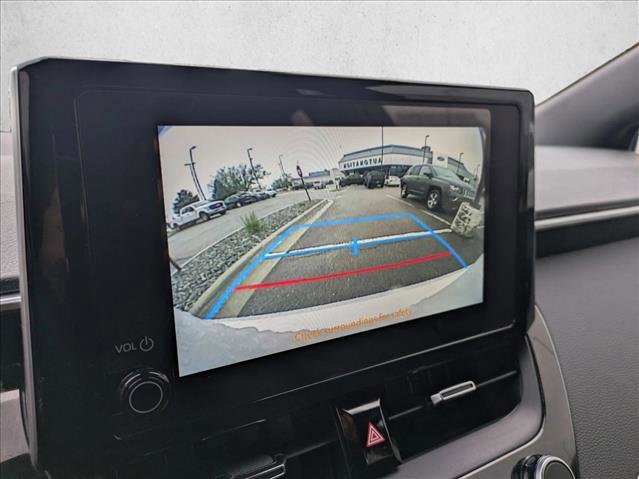 Used 2025 Toyota Corolla SE FWD image 14