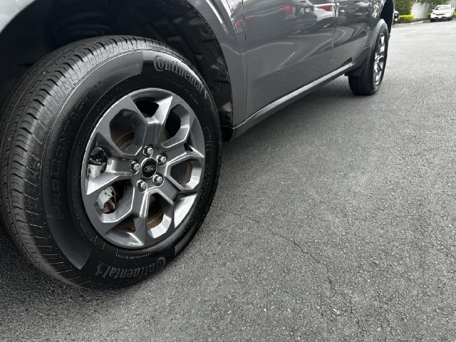 Certified 2025 Ford Maverick XLT w/ Equipment Group 302A AWD/4WD image 12