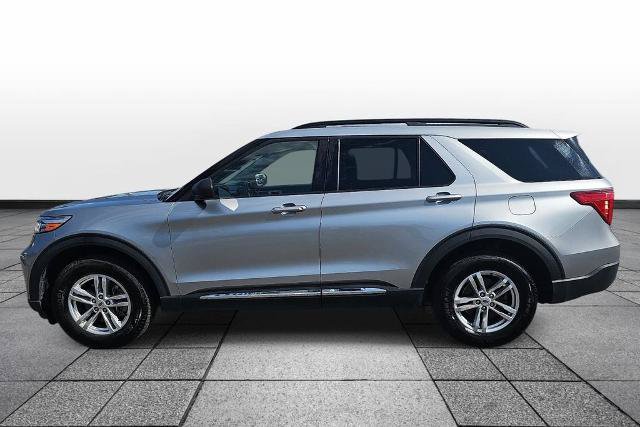 Certified 2023 Ford Explorer XLT w/ Equipment Group 202A AWD/4WD image 8
