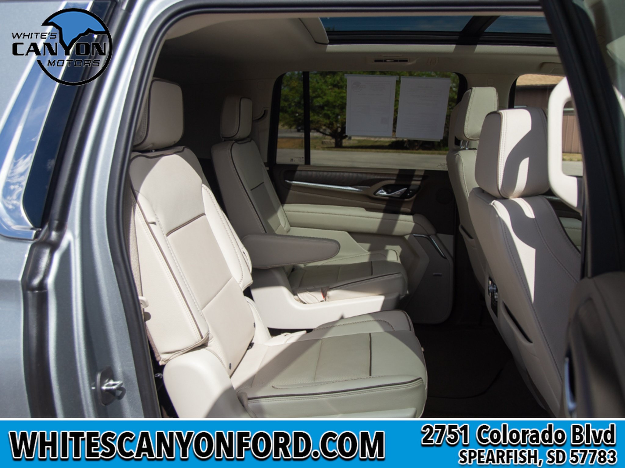 Used 2023 GMC Yukon XL Denali AWD/4WD image 21
