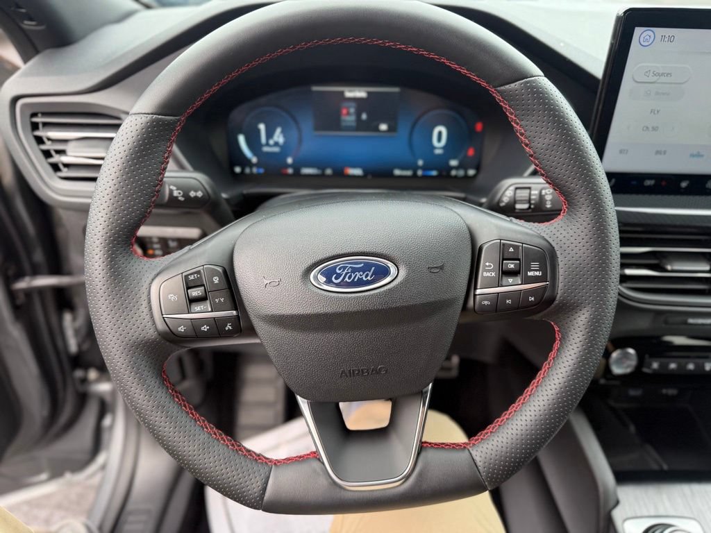 Certified 2023 Ford Escape ST-Line Elite AWD/4WD image 27