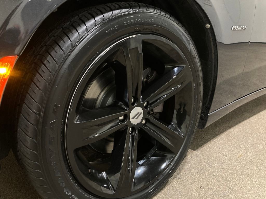 Used 2017 Dodge Charger R/T image 14
