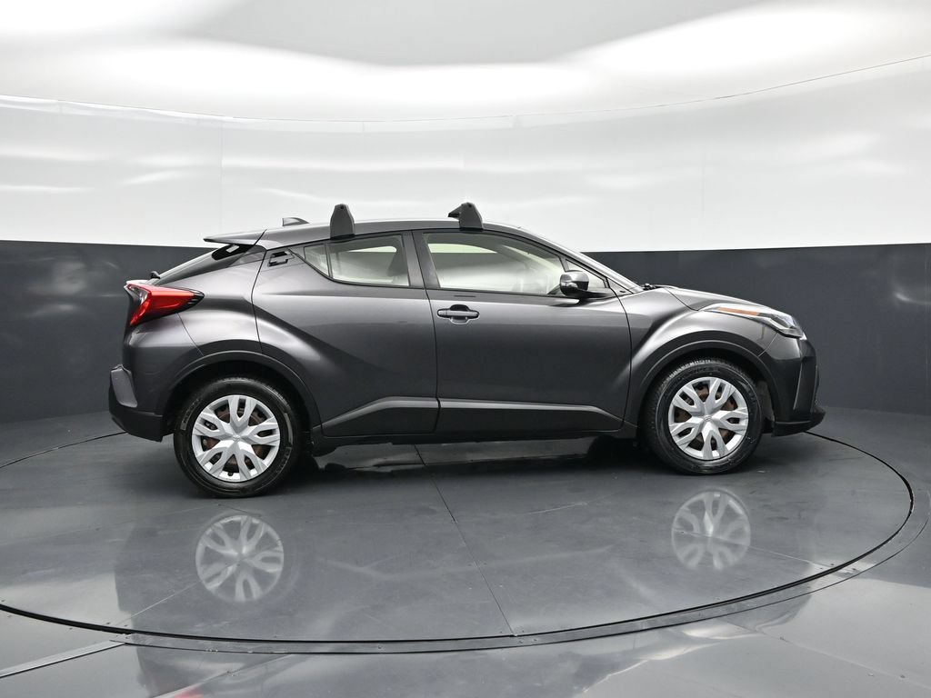 Used 2020 Toyota C-HR LE FWD image 20