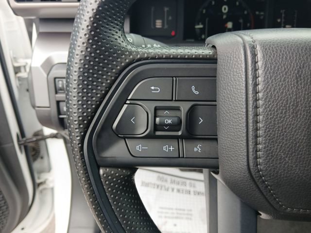 Used 2025 Toyota Tacoma SR5 AWD/4WD image 21