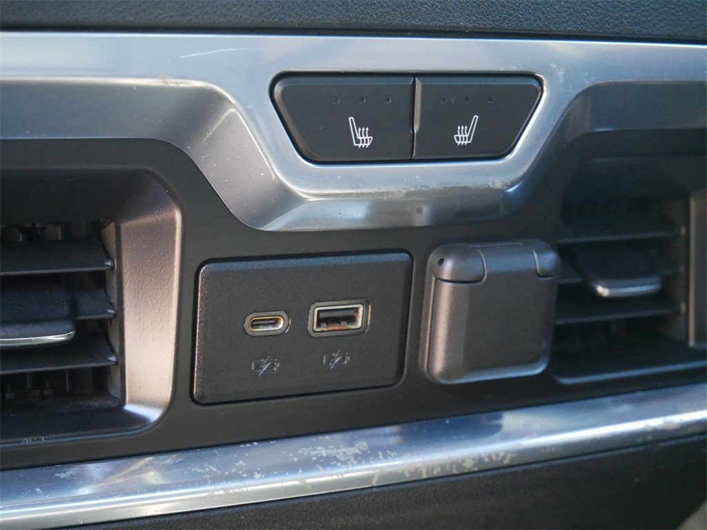 Used 2020 Chevrolet Silverado 3500 High Country w/ Z71 Off-Road Package image 14