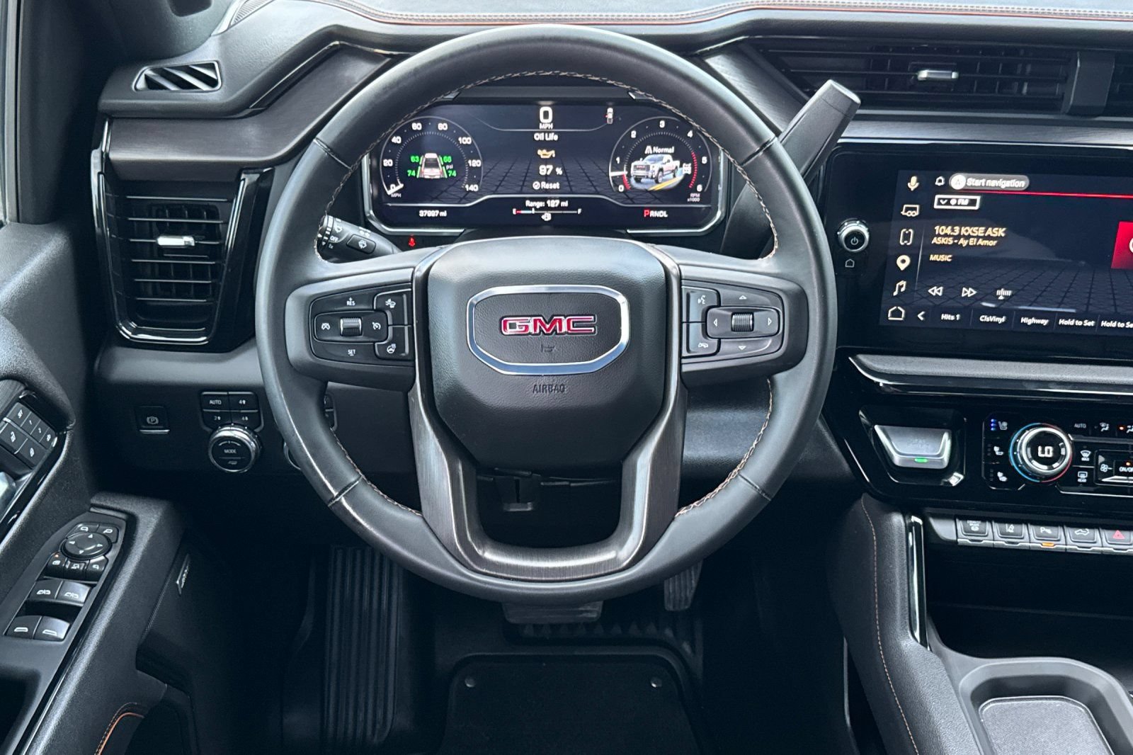 Used 2025 GMC Sierra 2500 AT4 AWD/4WD image 15