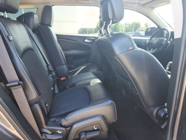 Used 2020 Dodge Journey Crossroad FWD image 20