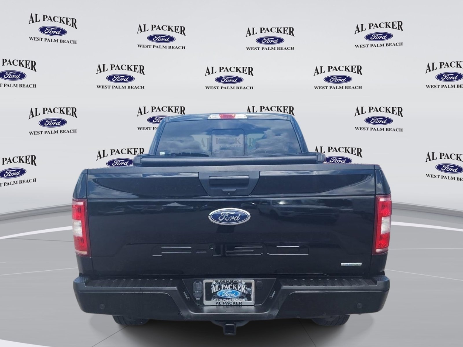 Certified 2018 Ford F150 XLT w/ Equipment Group 302A Luxury AWD/4WD image 4