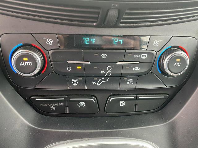 Certified 2017 Ford C-MAX Energi SE FWD image 20