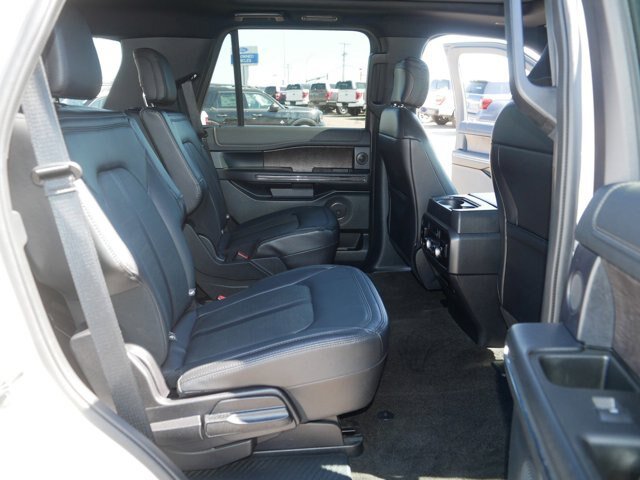 Certified 2020 Ford Expedition Limited w/ Special Edition Package AWD/4WD image 18