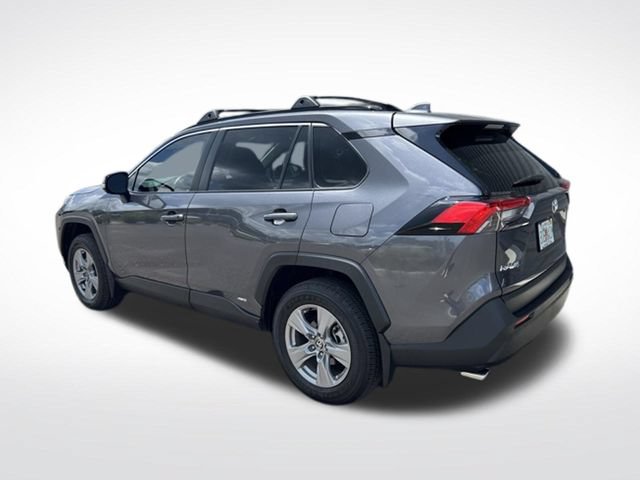 Used 2025 Toyota RAV4 XLE AWD/4WD image 7