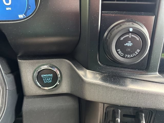 Certified 2024 Ford F250 Platinum w/ FX4 Off-Road Package AWD/4WD image 24