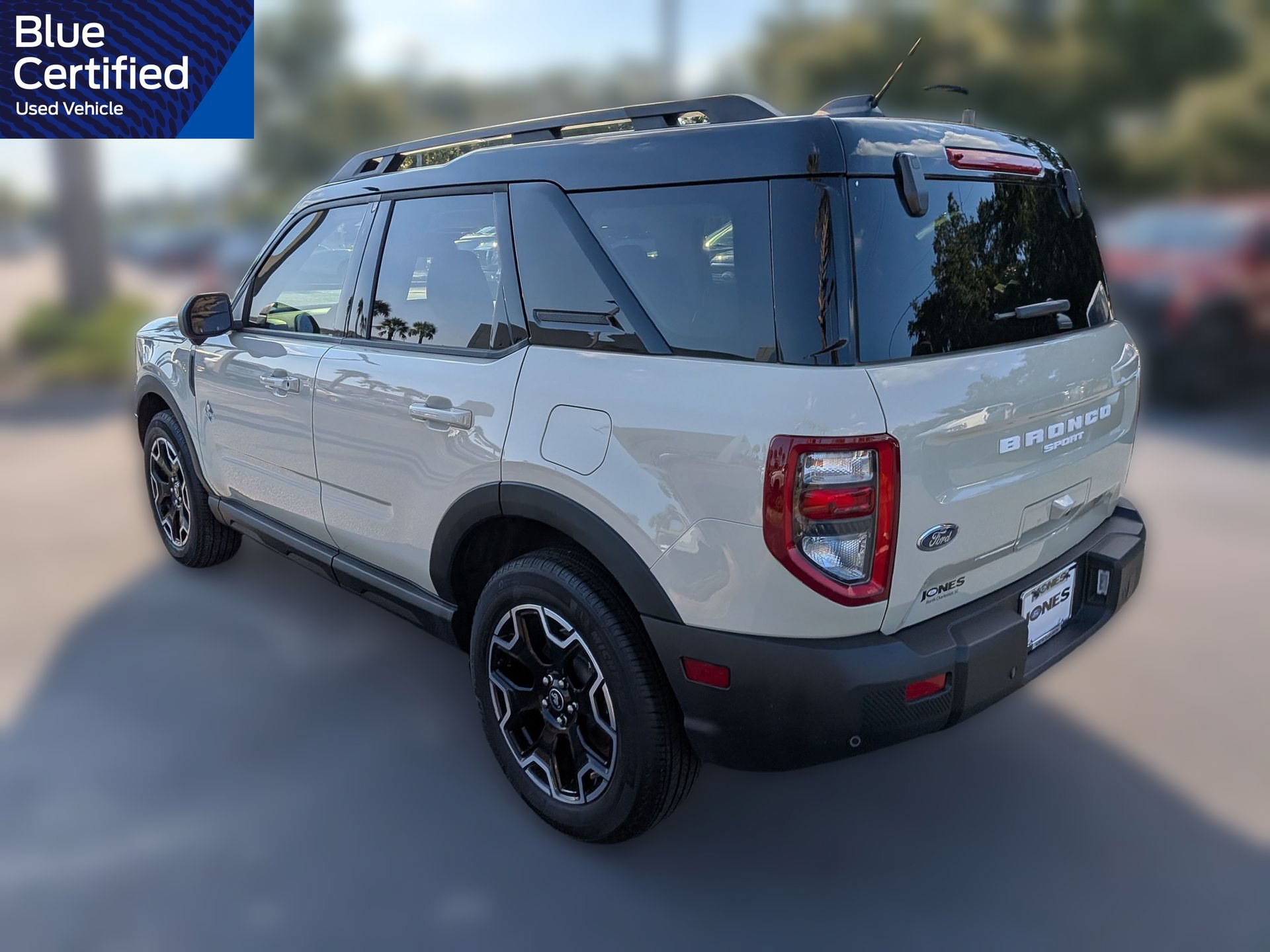 Certified 2025 Ford Bronco Sport Outer Banks w/ Outer Banks Tech Package+ AWD/4WD image 7