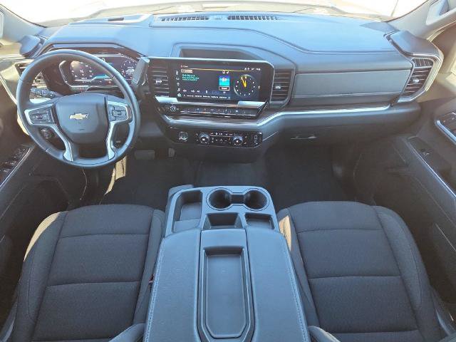 Used 2024 Chevrolet Silverado 1500 LT AWD/4WD image 25