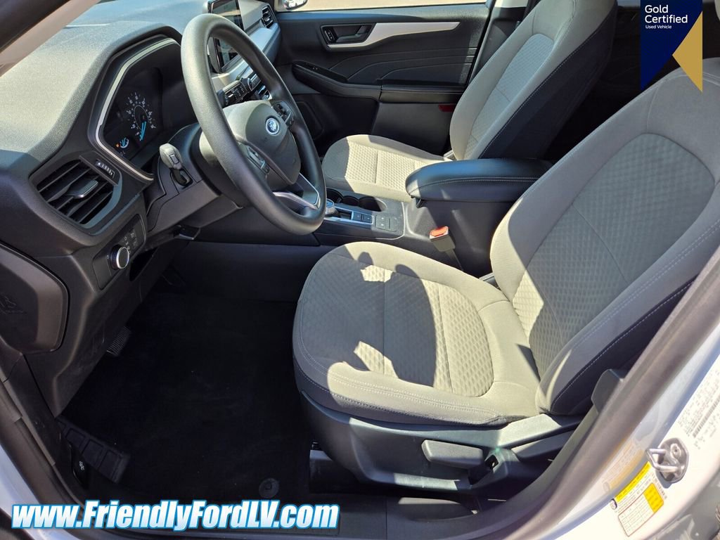Certified 2022 Ford Escape SE FWD image 8