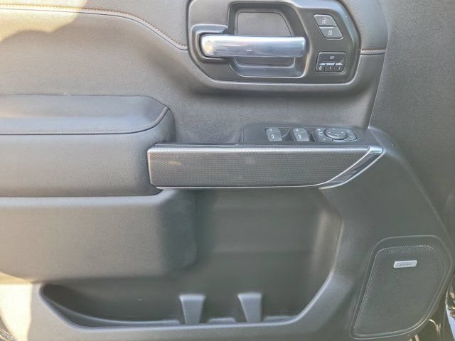 Used 2022 GMC Sierra 2500 AT4 w/ AT4 Premium Plus Package AWD/4WD image 15