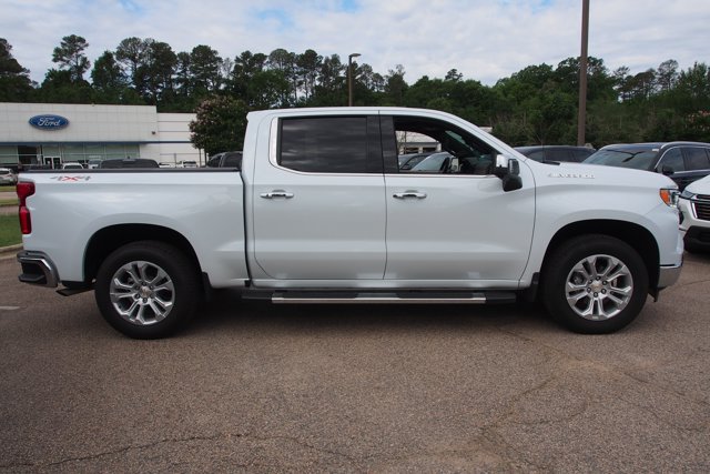 Used 2026 Chevrolet Silverado 1500 LTZ w/ LTZ Premium Package AWD/4WD image 10