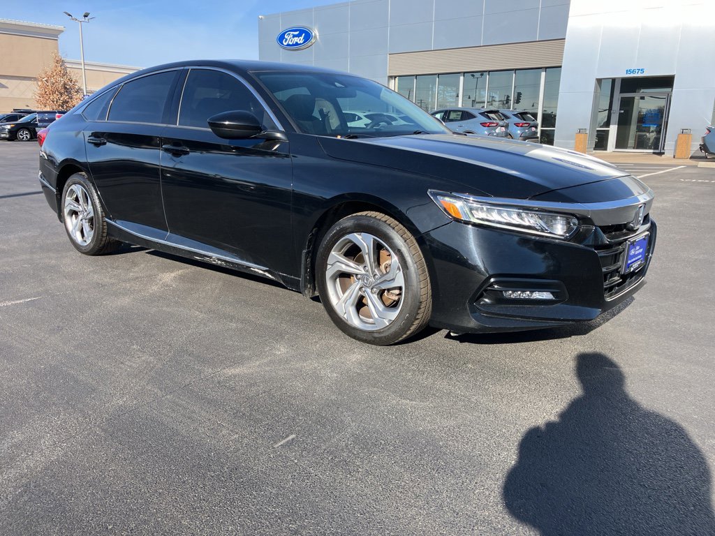 Used 2018 Honda Accord EX image 8