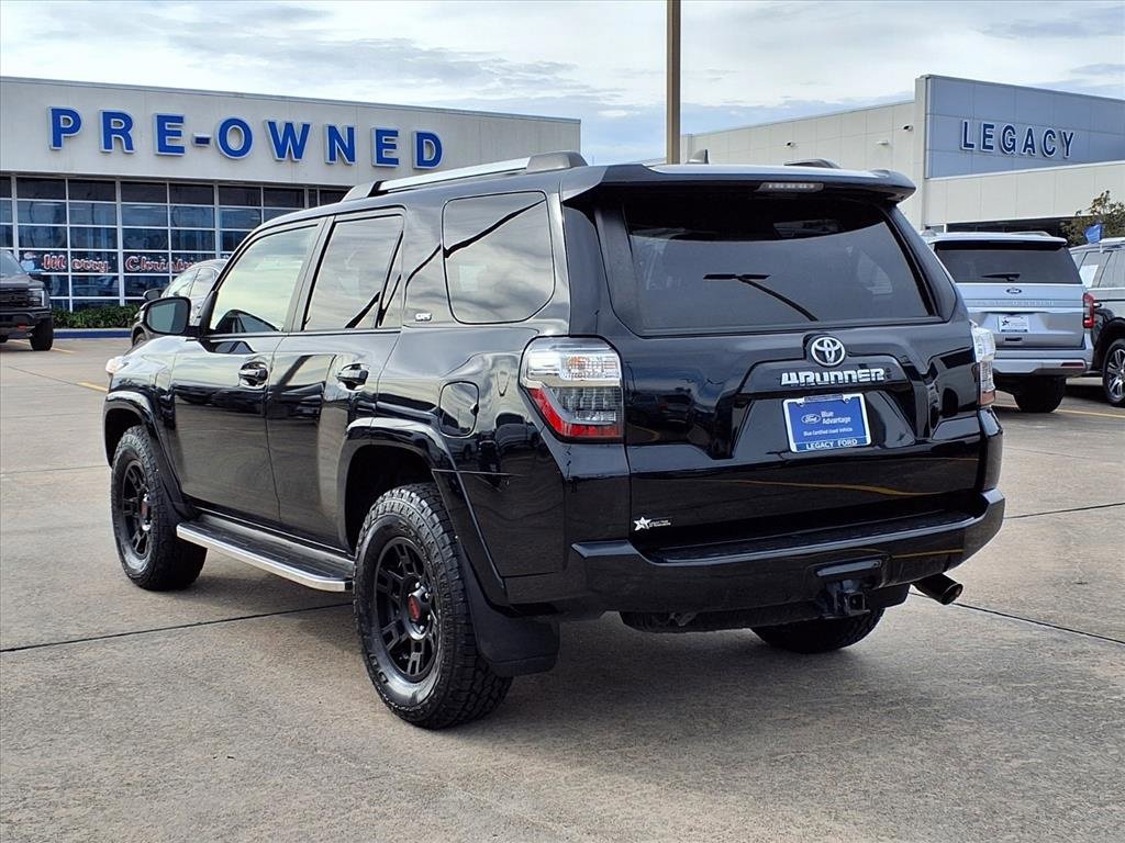 Used 2022 Toyota 4Runner SR5 image 4