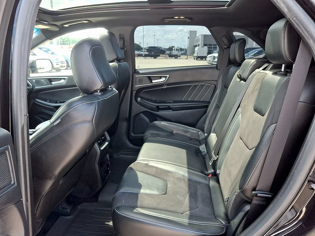 Certified 2020 Ford Edge ST w/ Equipment Group 401A AWD/4WD image 9