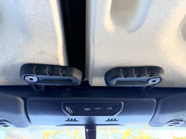 Used 2022 Jeep Gladiator Sport image 29