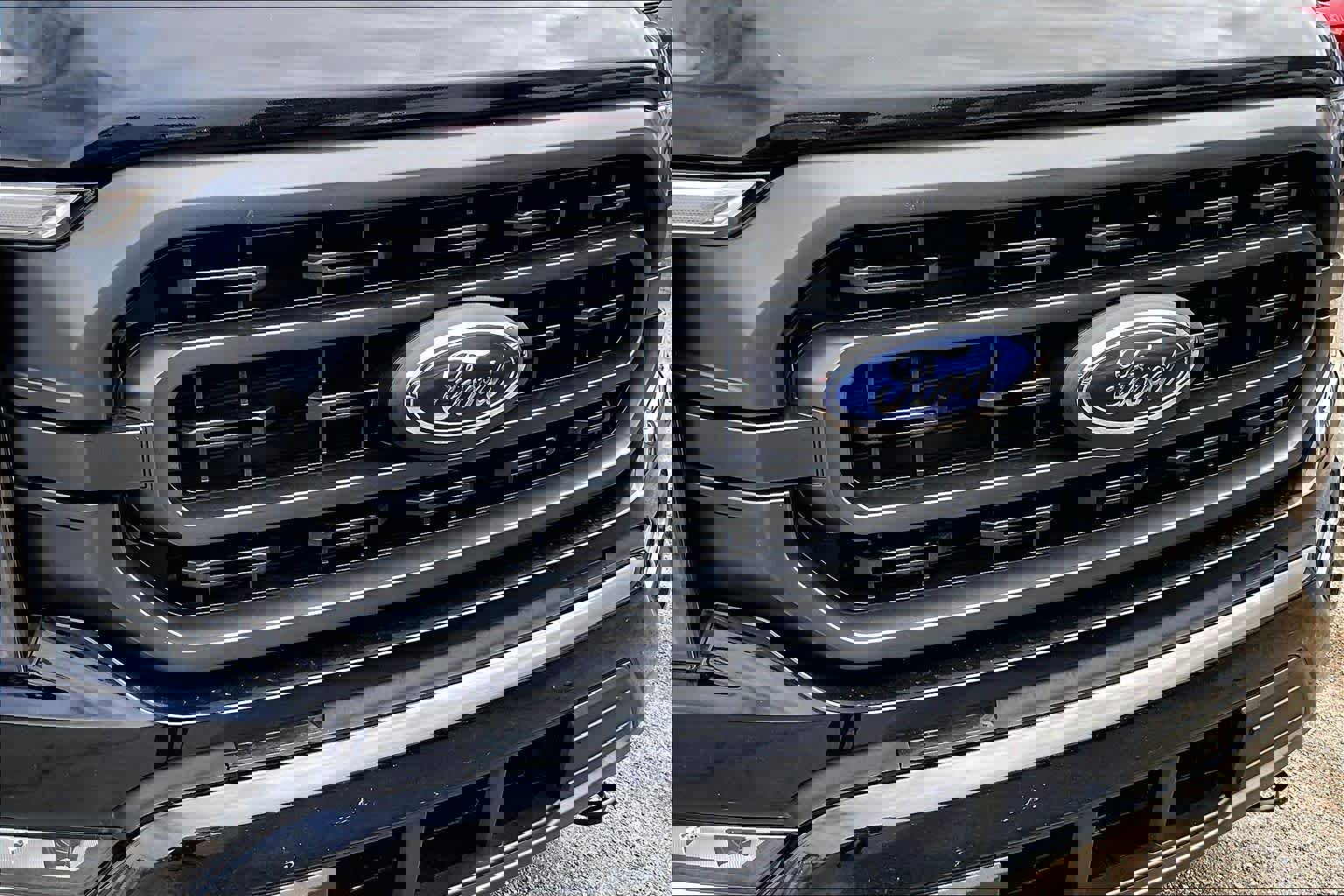 Certified 2022 Ford F150 XLT w/ Equipment Group 302A High image 31