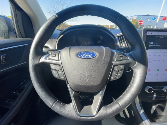 Certified 2023 Ford Edge SEL w/ Convenience Package AWD/4WD image 16