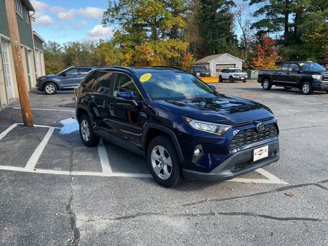 Used 2019 Toyota RAV4 XLE w/ Convenience Package AWD/4WD image 5
