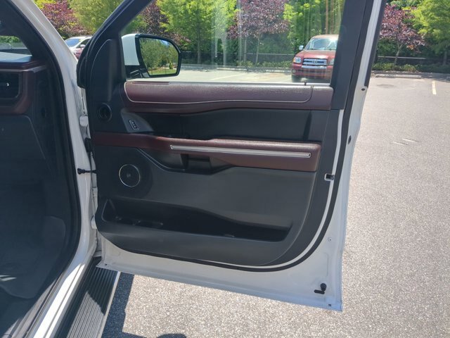 Certified 2022 Ford Expedition Limited RWD image 36