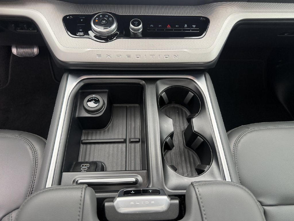 Certified 2026 Ford Expedition Max Active RWD image 22
