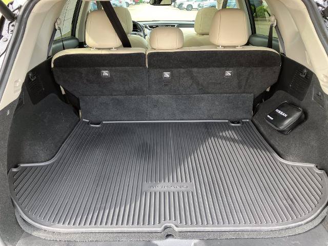 Used 2022 Nissan Murano Platinum w/ Cargo Package AWD/4WD image 17