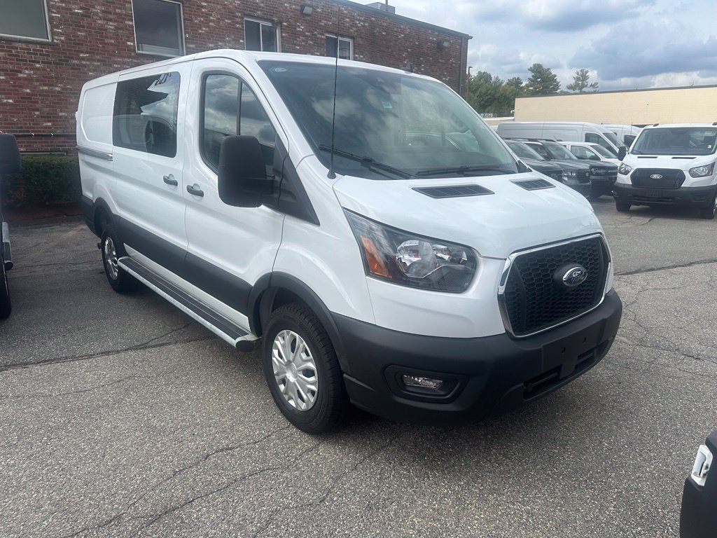 Certified 2025 Ford Transit 250 Low Roof w/ Exterior Upgrade Package RWD image 3