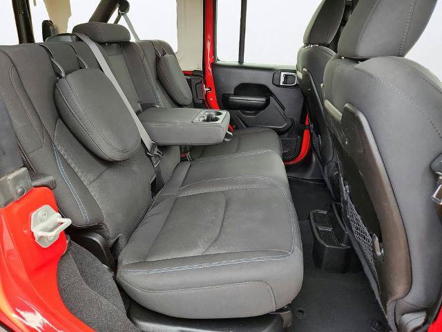 Used 2024 Jeep Wrangler Unlimited Rubicon 4xe AWD/4WD image 23