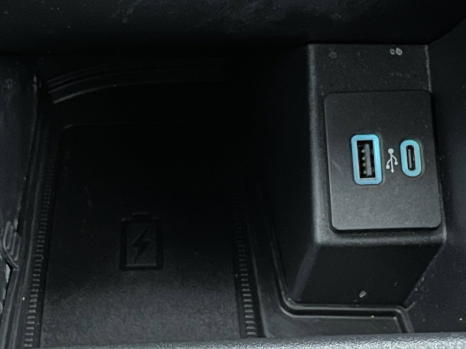 Certified 2022 Ford Edge SEL w/ Convenience Package image 24