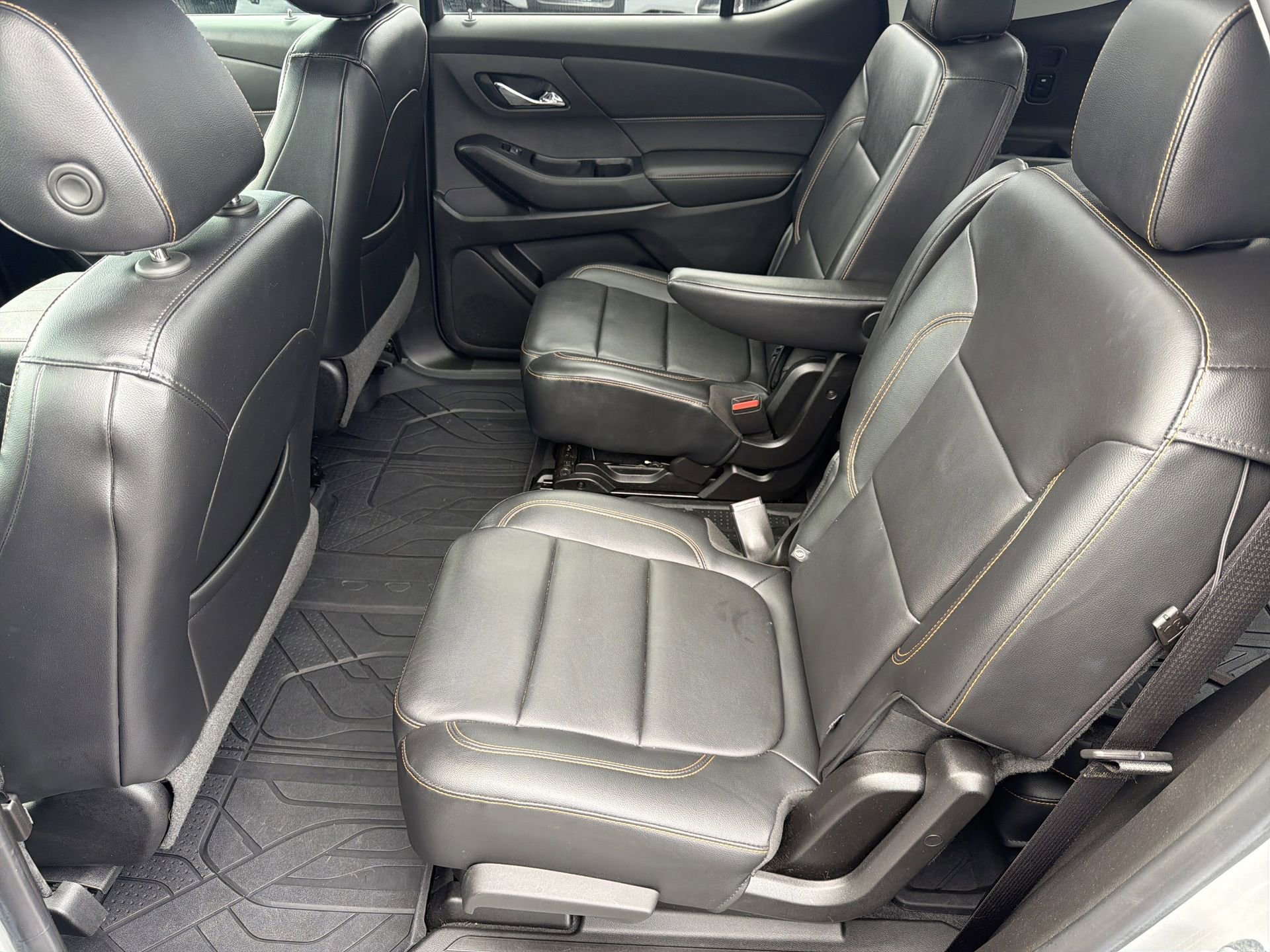 Used 2019 Chevrolet Traverse LT w/ LT Premium Package FWD image 20