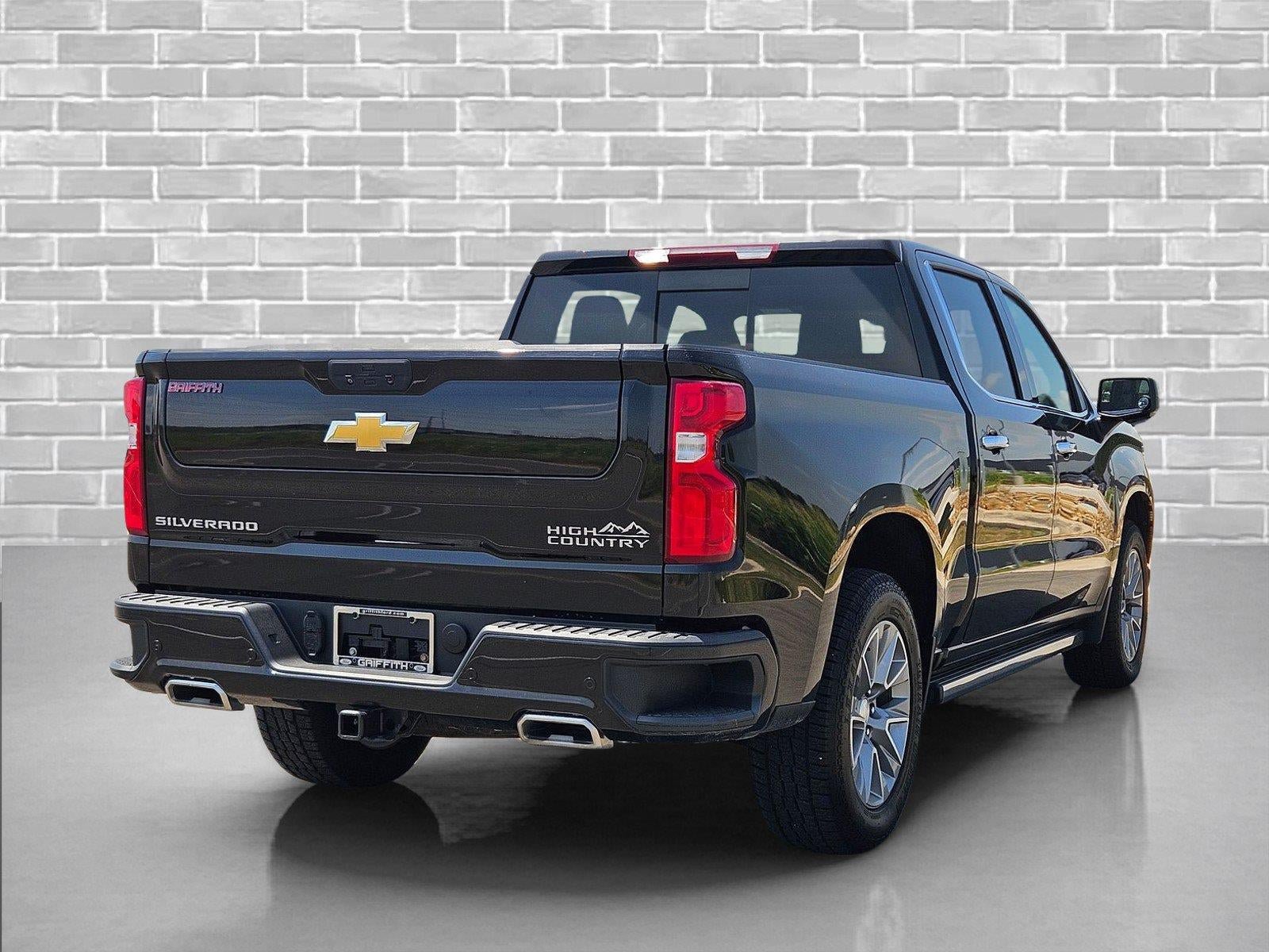 Used 2022 Chevrolet Silverado 1500 High Country w/ Safety Package II AWD/4WD image 5