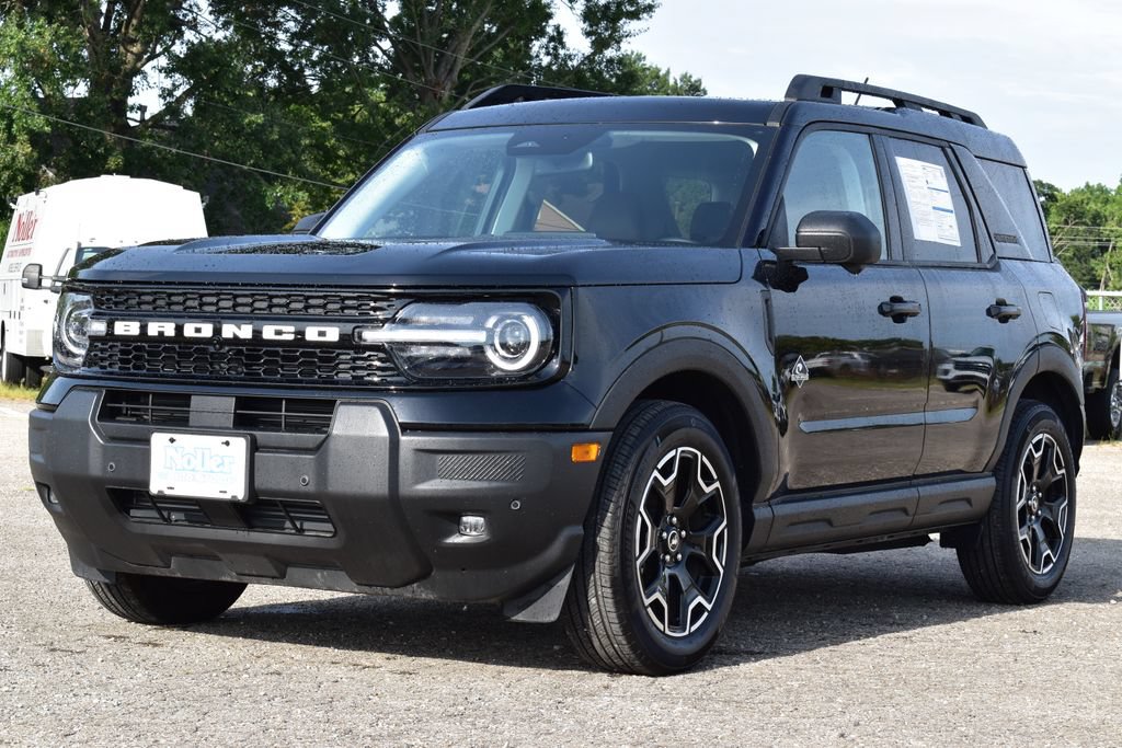Certified 2025 Ford Bronco Sport Outer Banks w/ Outer Banks Tech Package+