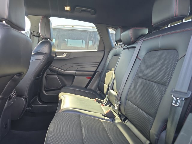 Certified 2025 Ford Escape ST-Line image 15