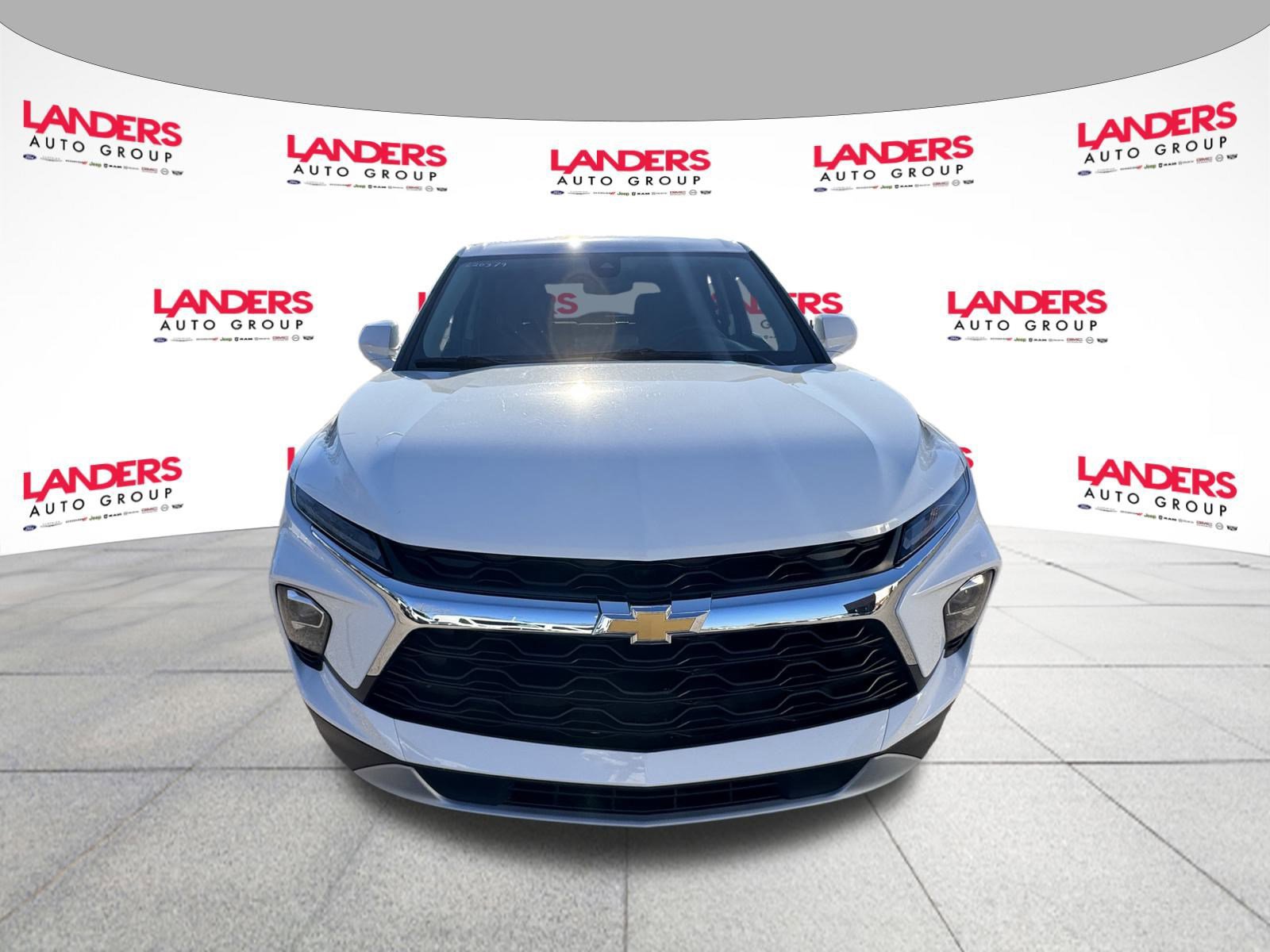 Used 2025 Chevrolet Blazer LT image 8