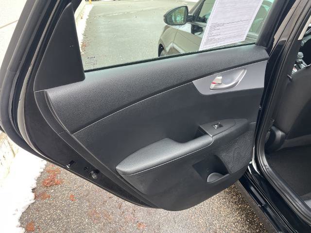 Used 2024 Kia Forte LXS w/ LXS Technology Package image 12