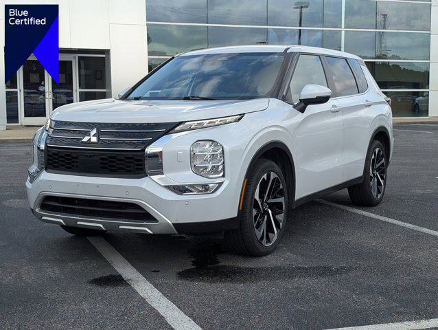 Used 2024 Mitsubishi Outlander SE