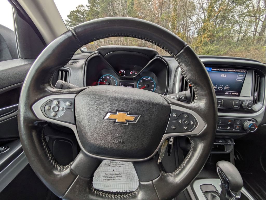 Used 2022 Chevrolet Colorado LT w/ Fleet Safety Package image 16