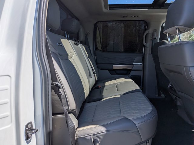 Certified 2026 Ford F450 Platinum w/ Platinum Plus Package image 33