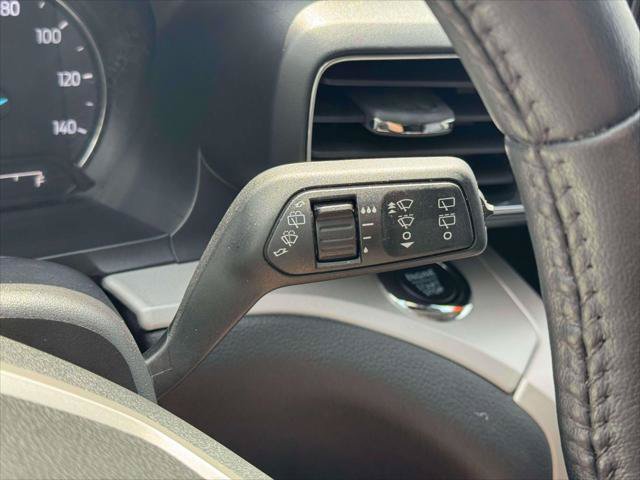 Certified 2023 Ford Explorer XLT w/ Equipment Group 202A AWD/4WD image 25
