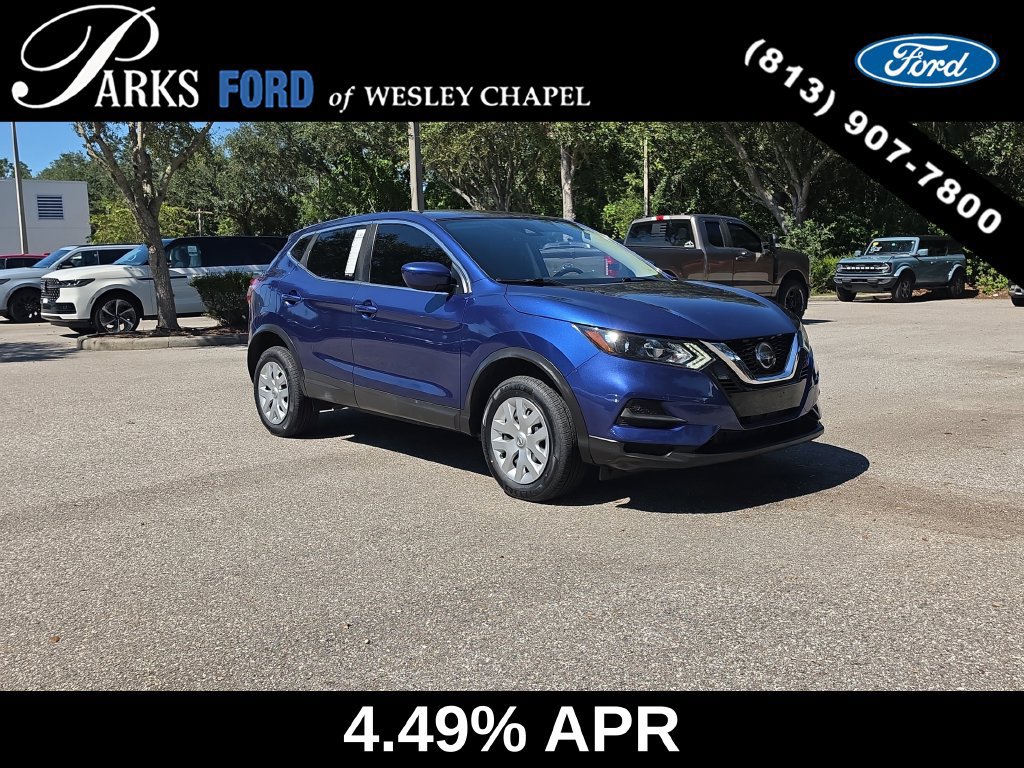 Used 2020 Nissan Rogue Sport S FWD image 1