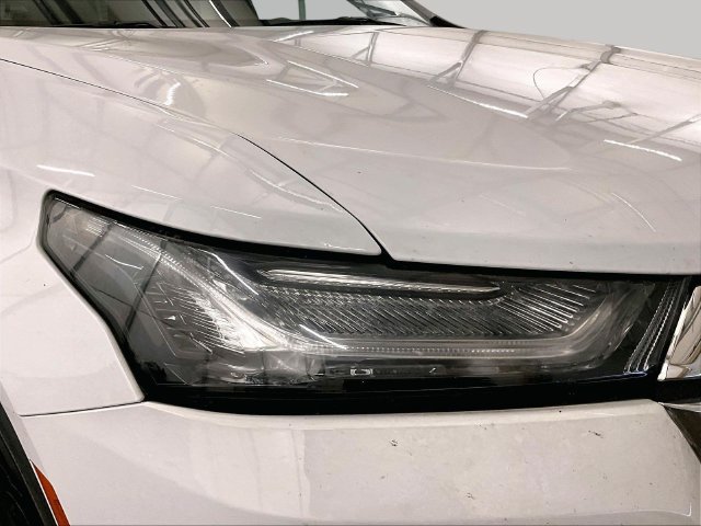 Used 2022 Chevrolet Traverse LT AWD/4WD image 28