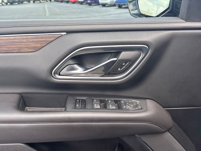 Used 2021 Chevrolet Tahoe High Country AWD/4WD image 17
