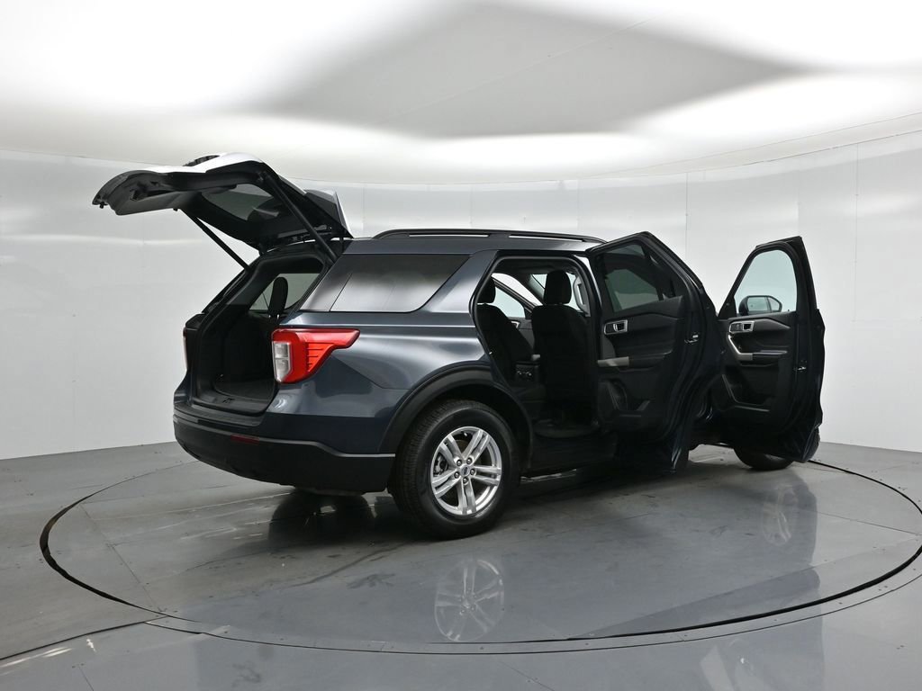 Certified 2022 Ford Explorer XLT image 35