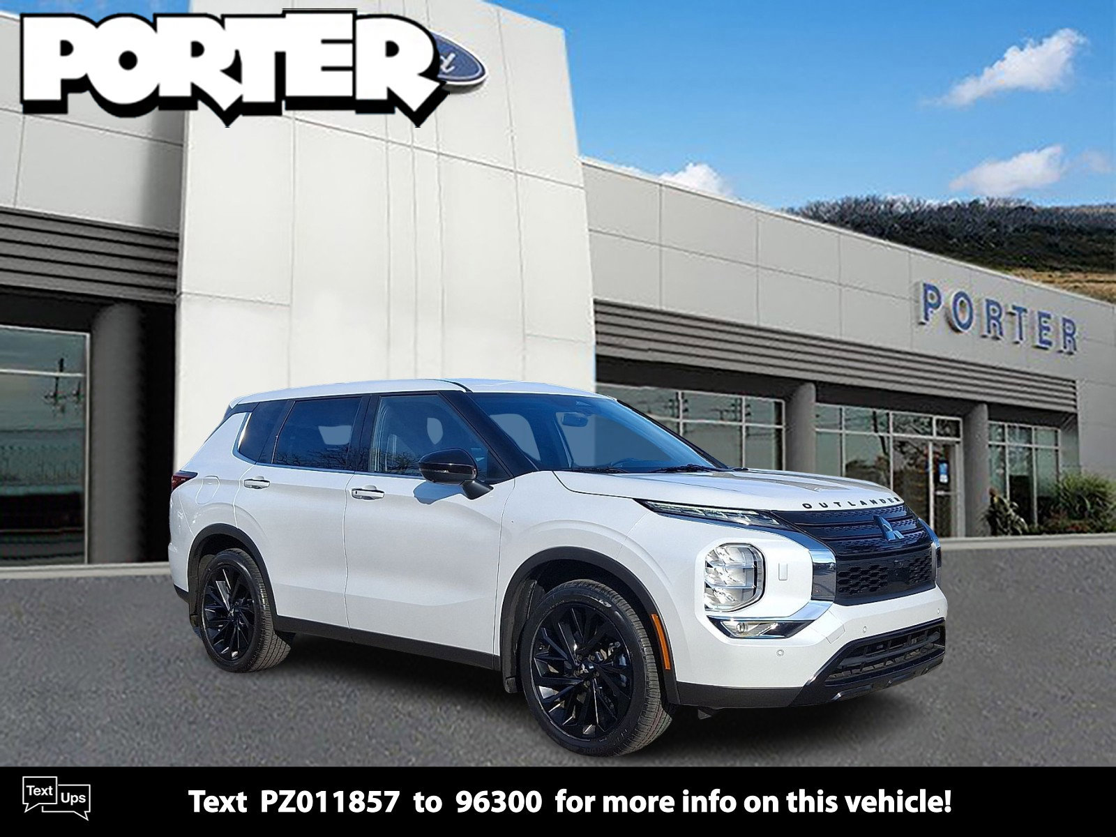 Used 2023 Mitsubishi Outlander SE Black Edition image 10